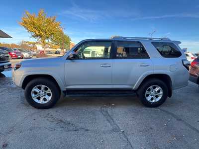 2018 Toyota 4Runner, $25900. Photo 4