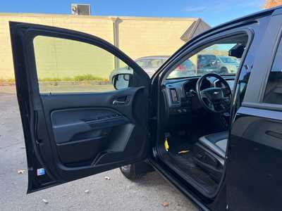 2017 Chevrolet Colorado Crew Cab, $18900. Photo 12