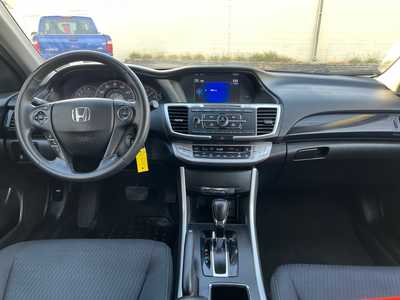 2015 Honda Accord, $10700. Photo 11