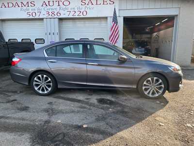 2015 Honda Accord, $10700. Photo 2