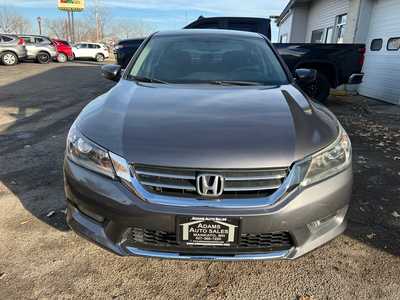 2015 Honda Accord, $10700. Photo 3