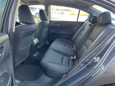 2015 Honda Accord, $10700. Photo 9
