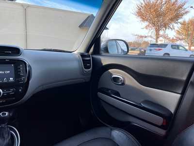 2019 Kia Soul, $11900. Photo 12