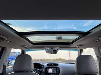 2019 Kia Soul, $11900. Photo 9