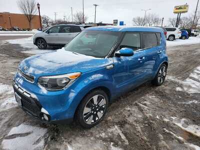 2016 Kia Soul, $10900. Photo 5