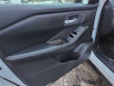 2024 Nissan Rogue, $22900. Photo 12