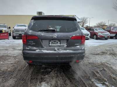 2017 Honda Pilot, $20700. Photo 5