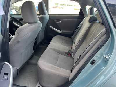2014 Toyota Prius, $9900. Photo 11