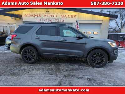 2017 Ford Explorer, $6900. Photo 1