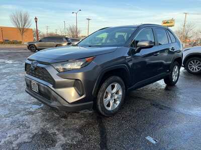 2020 Toyota RAV4, $22900. Photo 4