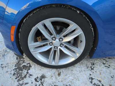 2017 Chevrolet Camaro, $15900. Photo 11