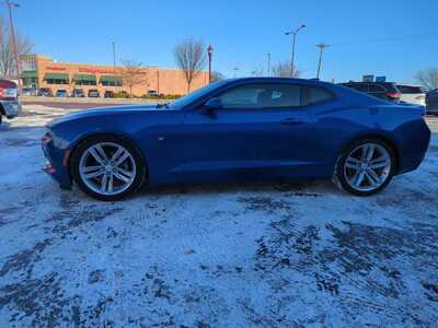 2017 Chevrolet Camaro, $15900. Photo 7