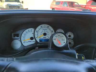 2001 Chevrolet Silverado 1500, $5500. Photo 12