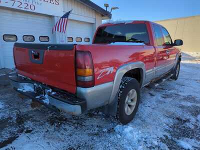 2001 Chevrolet Silverado 1500, $5500. Photo 3