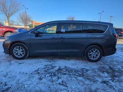 2023 Chrysler Pacifica, $24500. Photo 6