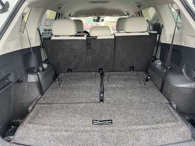 2019 Volkswagen Tiguan, $12900. Photo 8