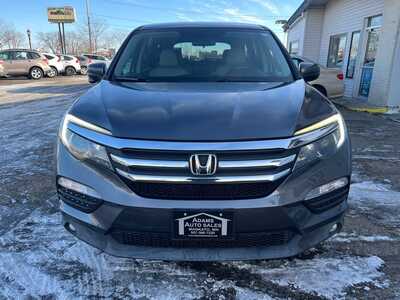 2018 Honda Pilot, $14900. Photo 3