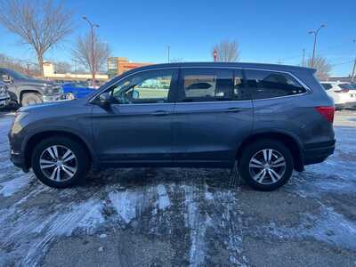 2018 Honda Pilot, $14900. Photo 5