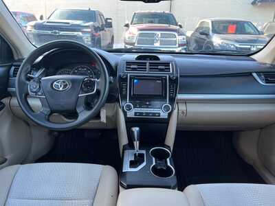 2012 Toyota Camry, $11900. Photo 9