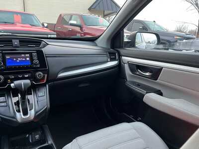 2017 Honda CR-V, $12700. Photo 11