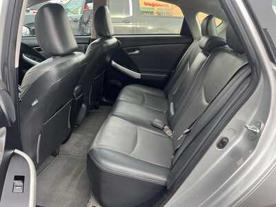 2013 Toyota Prius, $10900. Photo 11