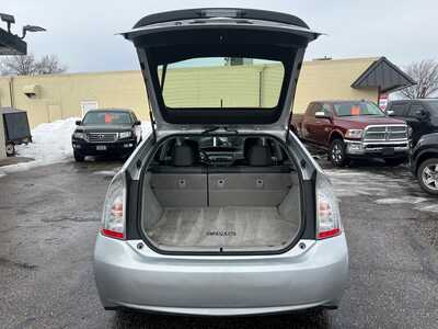 2013 Toyota Prius, $10900. Photo 7