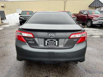 2014 Toyota Camry, $12500. Photo 6