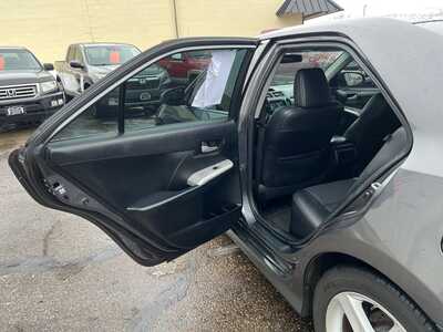 2014 Toyota Camry, $12500. Photo 7