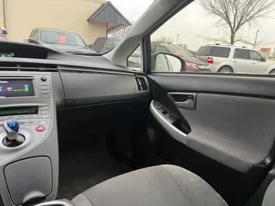 2012 Toyota Prius, $10900. Photo 10
