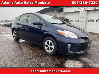 2012 Toyota Prius, $10900. Photo 1