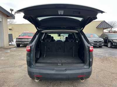 2020 Chevrolet Traverse, $19900. Photo 7