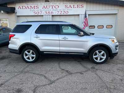 2019 Ford Explorer, $14900. Photo 2