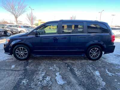2016 Dodge Caravan, Grand, $9950. Photo 4