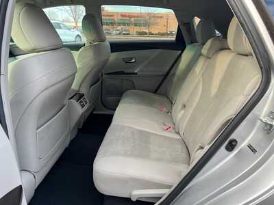 2012 Toyota Venza, $8900. Photo 10