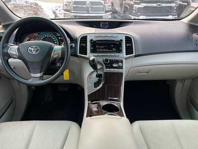 2012 Toyota Venza, $8900. Photo 12