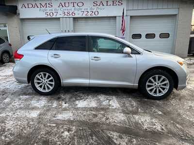 2012 Toyota Venza, $8900. Photo 2