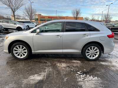 2012 Toyota Venza, $8900. Photo 5