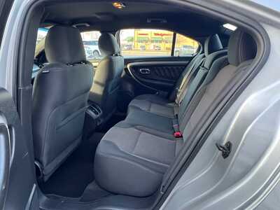 2015 Ford Taurus, $9950. Photo 8