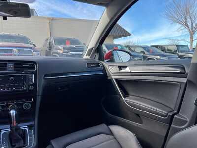 2015 Volkswagen Golf, $9400. Photo 11