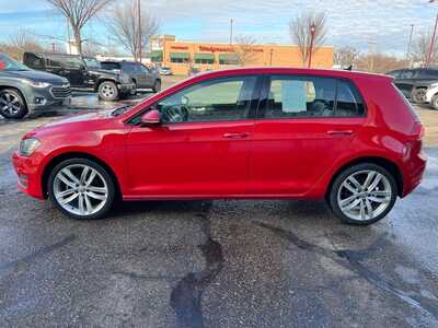 2015 Volkswagen Golf, $9400. Photo 4