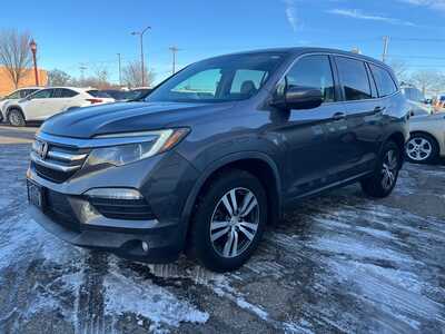 2018 Honda Pilot, $14900. Photo 4