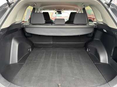 2019 Toyota RAV4, $22600. Photo 8