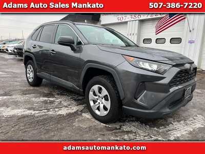 2019 Toyota RAV4, $22600. Photo 1