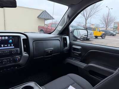 2018 Chevrolet 1500 Ext Cab, $17900. Photo 10