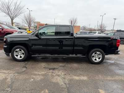2018 Chevrolet 1500 Ext Cab, $17900. Photo 5
