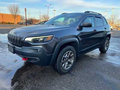 2020 Jeep Cherokee, $18900. Photo 4