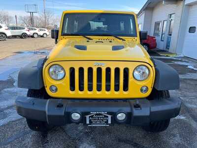 2015 Jeep Wrangler Unlimited, $18900. Photo 2
