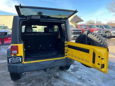 2015 Jeep Wrangler Unlimited, $18900. Photo 7