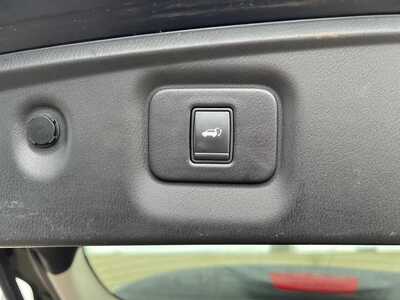 2016 Infiniti QX60, $12900. Photo 10