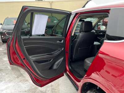 2017 Buick Envision, $10800. Photo 10